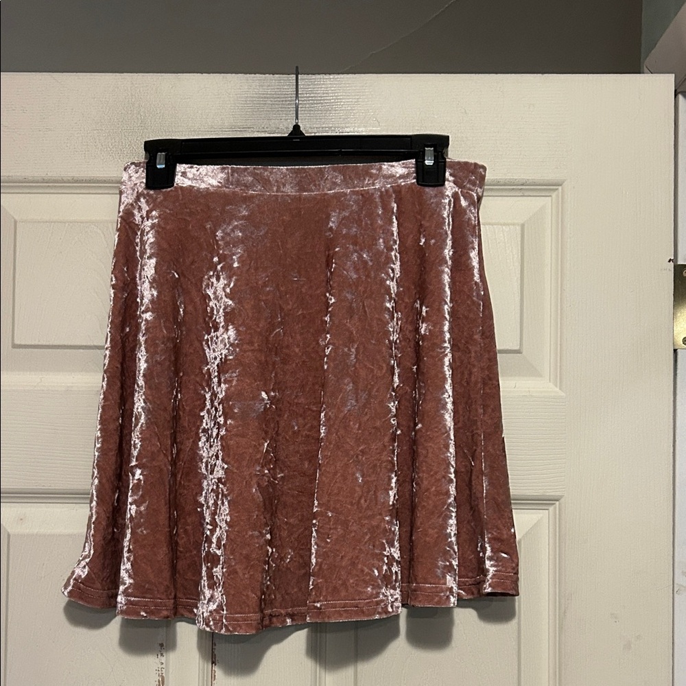 Streetwear Society Crushed Velvet Skirt Size Small Pink